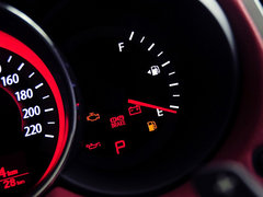 2013款 1.6L 自动 运动版