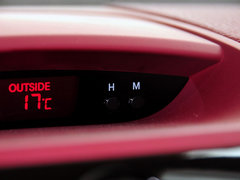 2013款 1.6L 自动 运动版