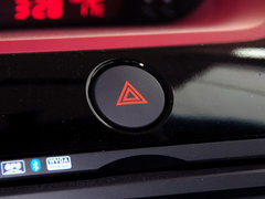 2013款 1.6L 自动 运动版