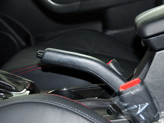 2013款 1.6L 自动 运动版