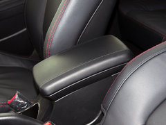 2013款 1.6L 自动 运动版