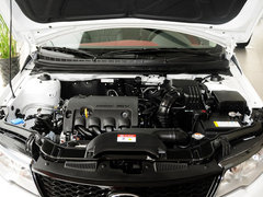 2013款 1.6L 自动 运动版