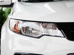 2013款 1.6L 自动 运动版