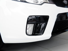 2013款 1.6L 自动 运动版
