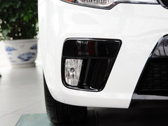 2013款 1.6L 自动 运动版