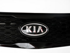 2013款 1.6L 自动 运动版