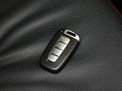 2013款 1.6L 自动 运动版