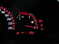 2013款 3.8L 自动 豪华版 京V 7座