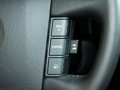 2013款 3.8L 自动 豪华版 京V 7座