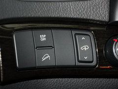 2013款 3.8L 自动 豪华版 京V 7座