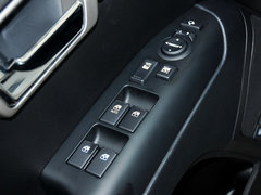 2013款 3.8L 自动 豪华版 京V 7座