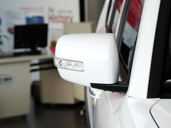 2013款 3.8L 自动 豪华版 京V 7座