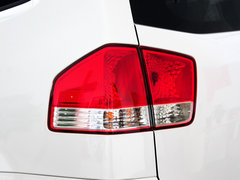 2013款 3.8L 自动 豪华版 京V 7座