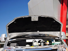 2014款 2.5T 手动 商杰版长轴中顶