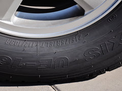 2014款 2.5T 手动 商杰版长轴中顶