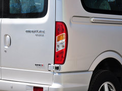2014款 2.5T 手动 商杰版长轴中顶