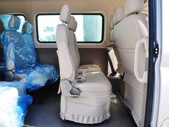 2014款 2.5T 手动 商杰版长轴中顶
