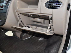 2014款 2.5T 手动 商杰版长轴中顶