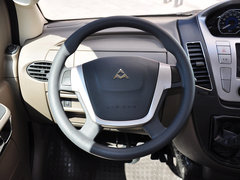 2014款 2.5T 手动 商杰版长轴中顶