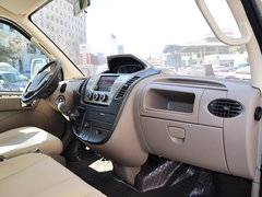 2014款 2.5T 手动 商杰版长轴中顶