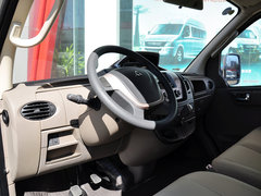2014款 2.5T 手动 商杰版长轴中顶