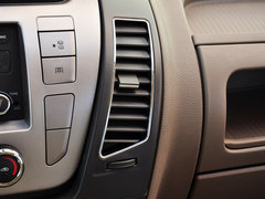2014款 2.5T 手动 商杰版长轴中顶