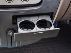 2014款 2.5T 手动 商杰版长轴中顶