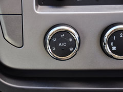 2014款 2.5T 手动 商杰版长轴中顶