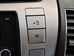 2014款 2.5T 手动 商杰版长轴中顶