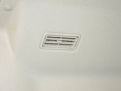 2014款 2.5T 手动 商杰版长轴中顶
