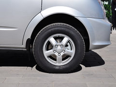 2014款 2.5T 手动 商杰版长轴中顶
