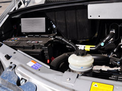 2014款 2.5T 手动 商杰版长轴中顶