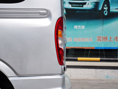 2014款 2.5T 手动 商杰版长轴中顶