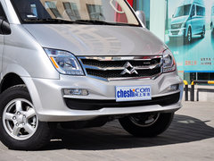 2014款 2.5T 手动 商杰版长轴中顶