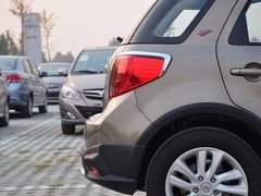 2013款 酷锐版 1.6L 自动 20周年3G智能版