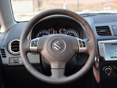 2013款 酷锐版 1.6L 自动 20周年3G智能版