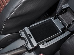 2013款 酷锐版 1.6L 自动 20周年3G智能版