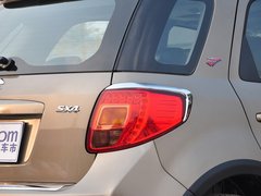 2013款 酷锐版 1.6L 自动 20周年3G智能版