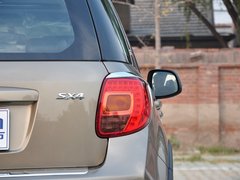 2013款 酷锐版 1.6L 自动 20周年3G智能版