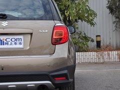 2013款 酷锐版 1.6L 手动 20周年3G智能版