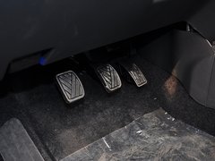 2013款 酷锐版 1.6L 手动 20周年3G智能版