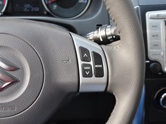 2013款 酷锐版 1.6L 手动 20周年3G智能版