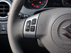 2013款 酷锐版 1.6L 手动 20周年3G智能版