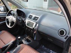 2013款 酷锐版 1.6L 手动 20周年3G智能版
