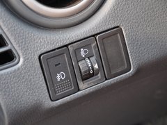 2013款 酷锐版 1.6L 手动 20周年3G智能版