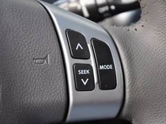 2013款 酷锐版 1.6L 手动 20周年3G智能版