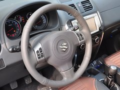 2013款 酷锐版 1.6L 手动 20周年3G智能版