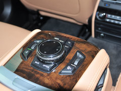 2013款 760Li 6.0 自动 个性版