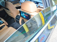 2013款 760Li 6.0 自动 个性版