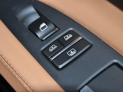 2013款 760Li 6.0 自动 个性版